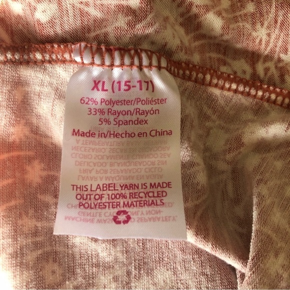 Floral top - Picture 2 of 4